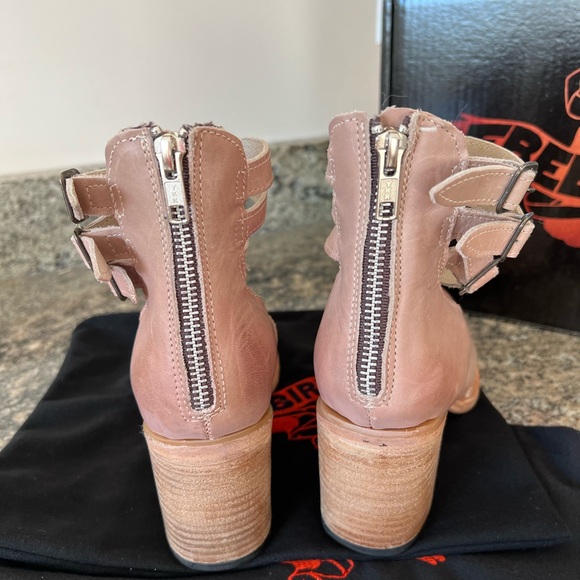 FreeBird Randi Mary Jane Heels￼ - Picture 6 of 10